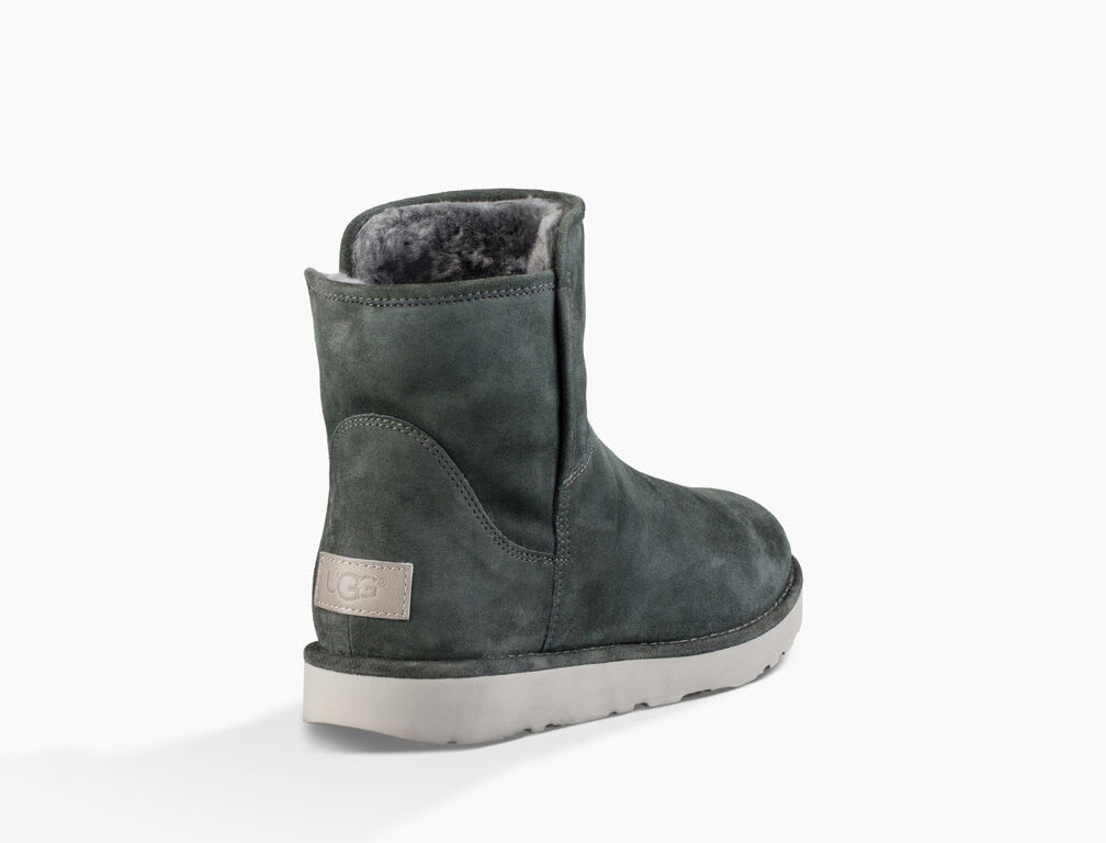 Ugg 1016548 on sale